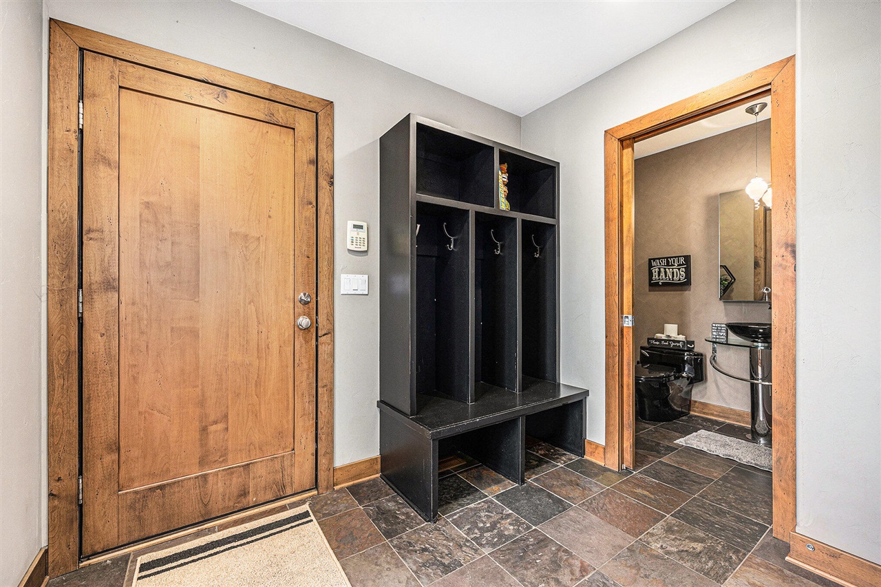 6340 Butternut Drive, West Olive, MI, 49460-9153