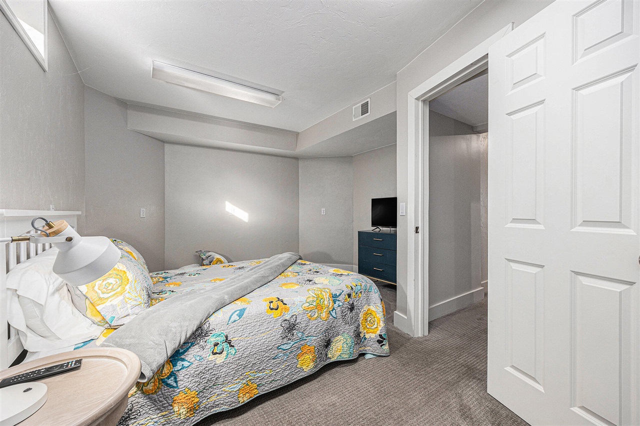 6340 Butternut Drive, West Olive, MI, 49460-9153