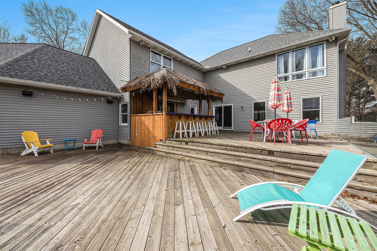 6340 Butternut Drive, West Olive, MI, 49460-9153