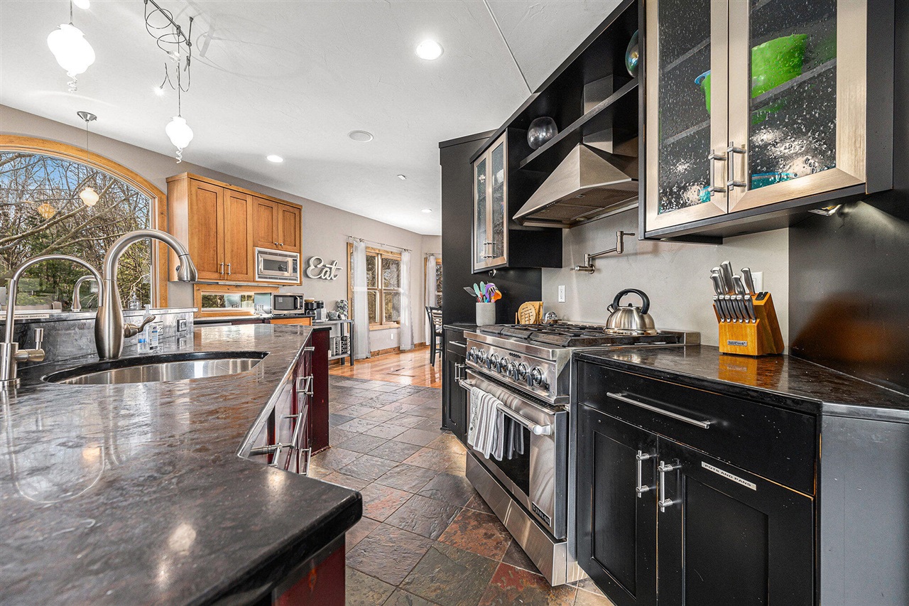 6340 Butternut Drive, West Olive, MI, 49460-9153