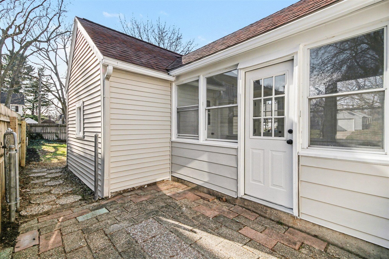 700 Ardmore Street, Grand Rapids, MI, 49507-3259