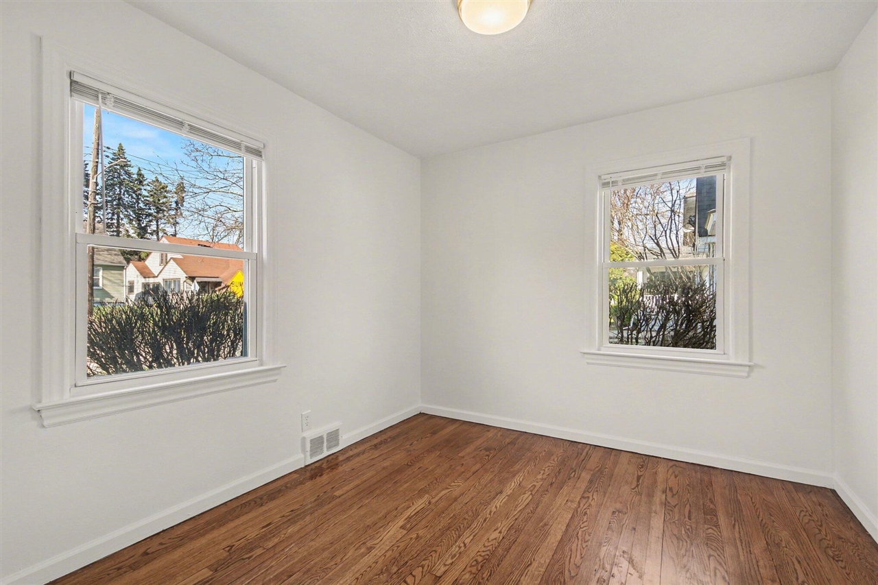 700 Ardmore Street, Grand Rapids, MI, 49507-3259