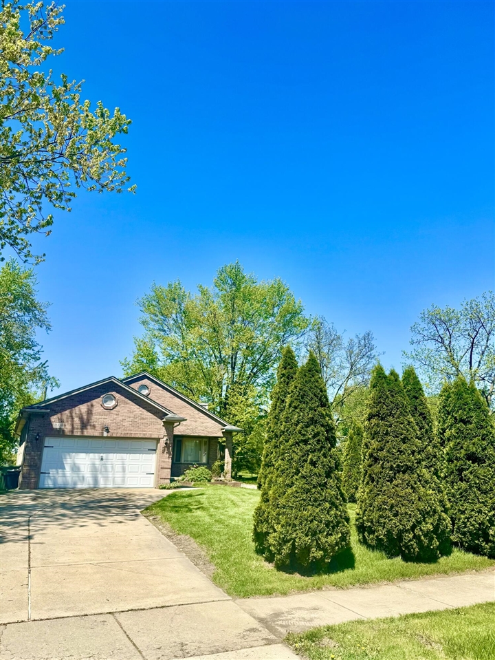 15338 Flanders Street, Southgate, MI, 48195-2974