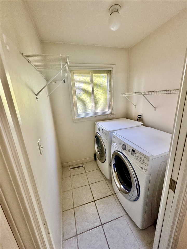 15338 Flanders Street, Southgate, MI, 48195-2974