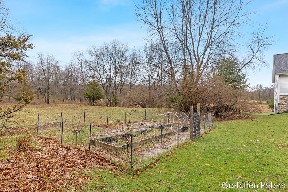 7540 Thornapple Dales Drive, Alto, MI, 49302-9788