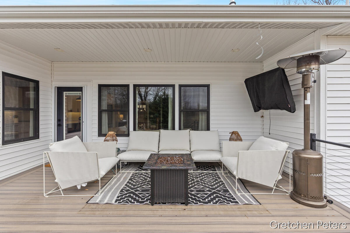 7540 Thornapple Dales Drive, Alto, MI, 49302-9788