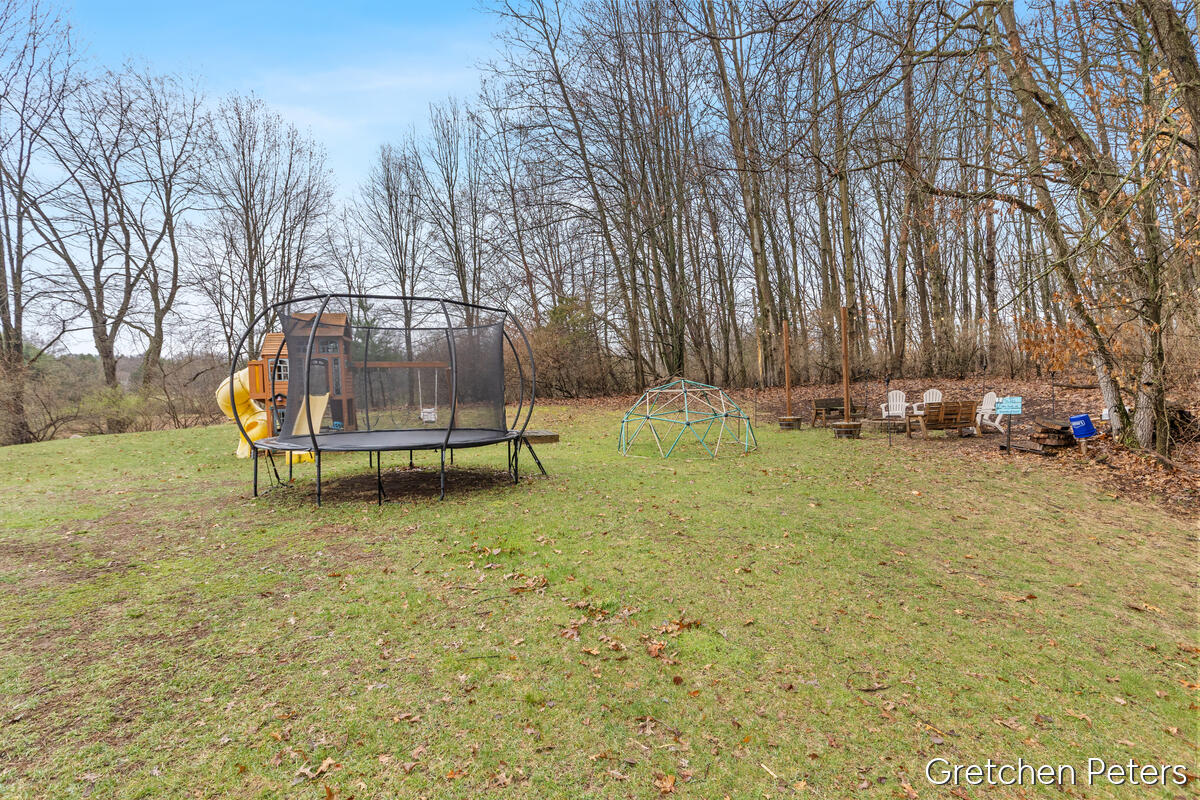 7540 Thornapple Dales Drive, Alto, MI, 49302-9788