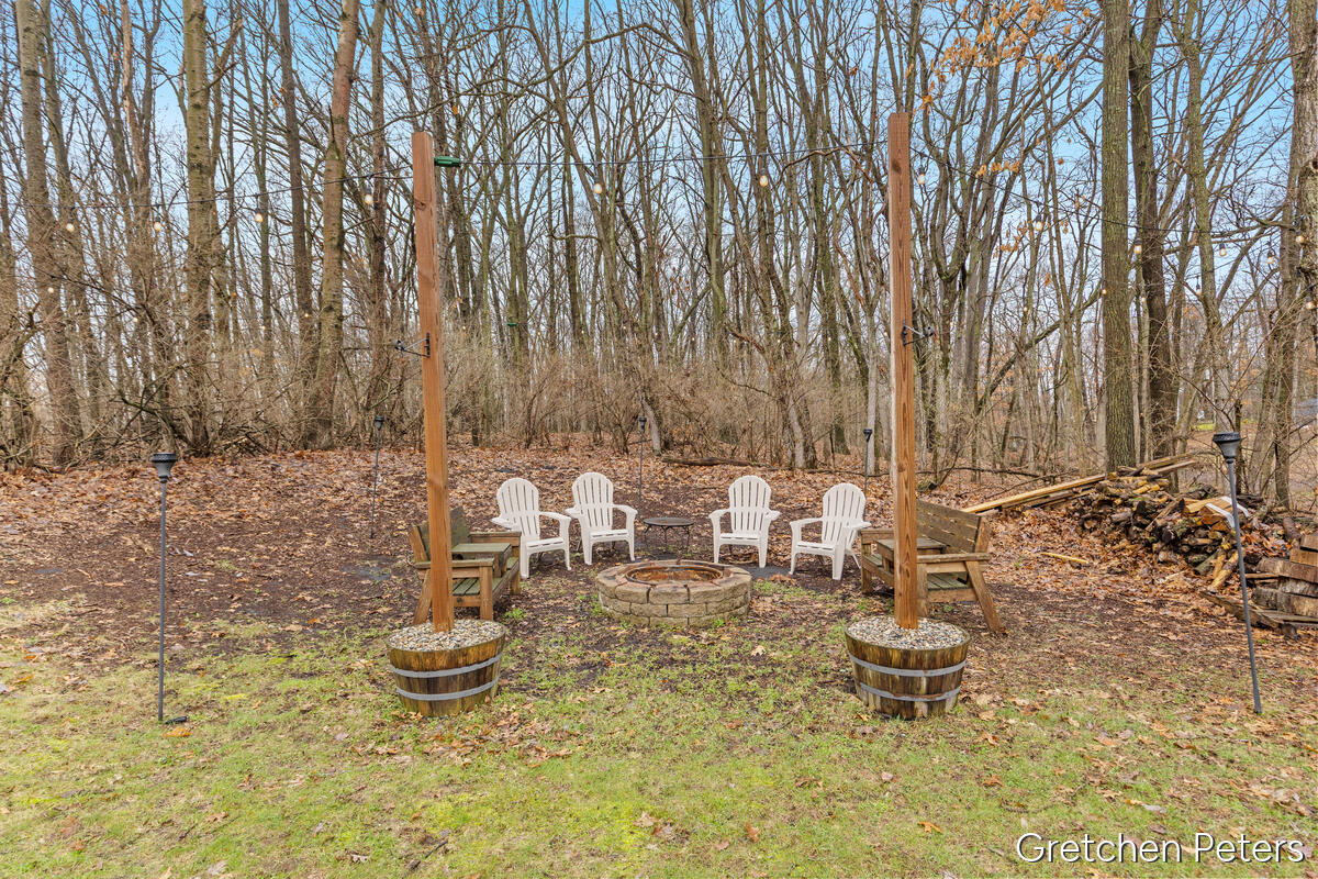 7540 Thornapple Dales Drive, Alto, MI, 49302-9788