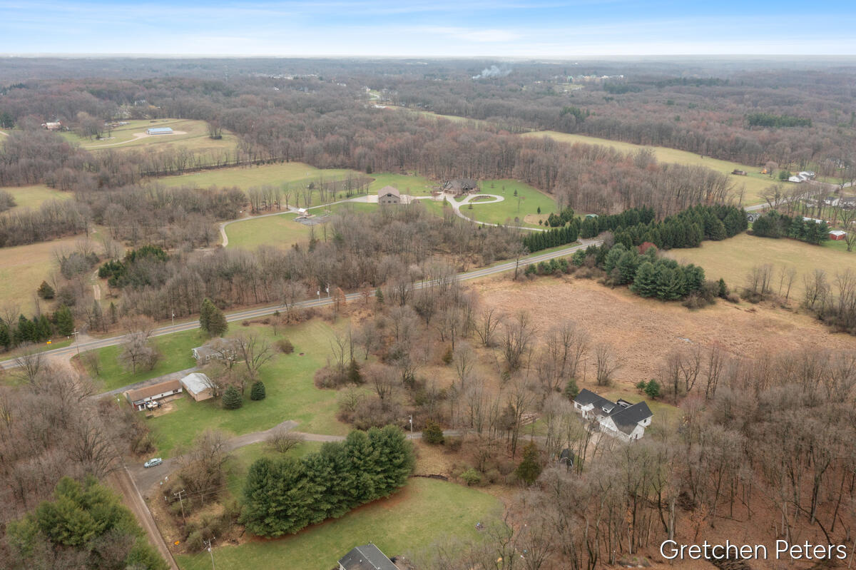 7540 Thornapple Dales Drive, Alto, MI, 49302-9788