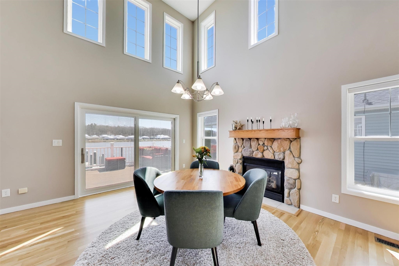 425 Island Pointe Drive, Saint Joseph, MI, 49085