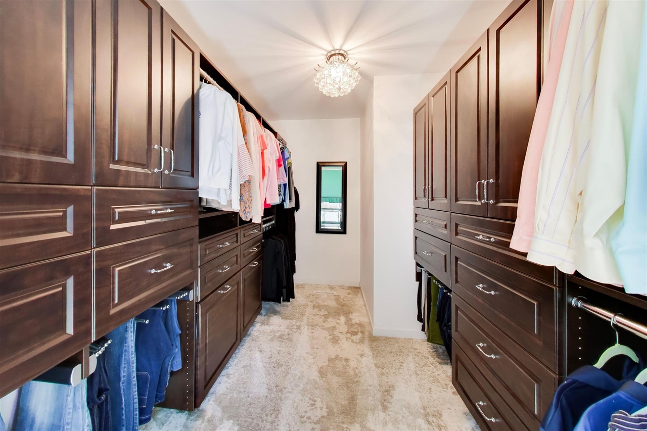 425 Island Pointe Drive, Saint Joseph, MI, 49085