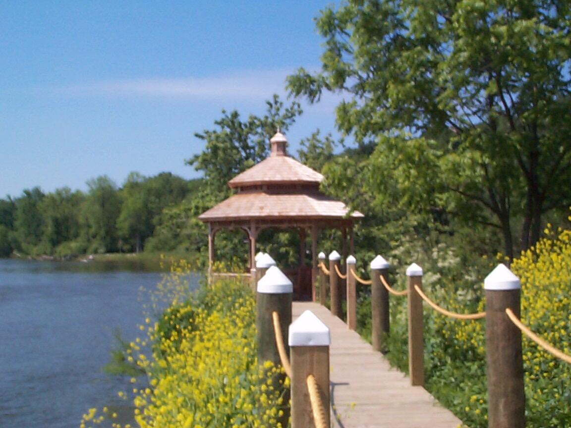 425 Island Pointe Drive, Saint Joseph, MI, 49085