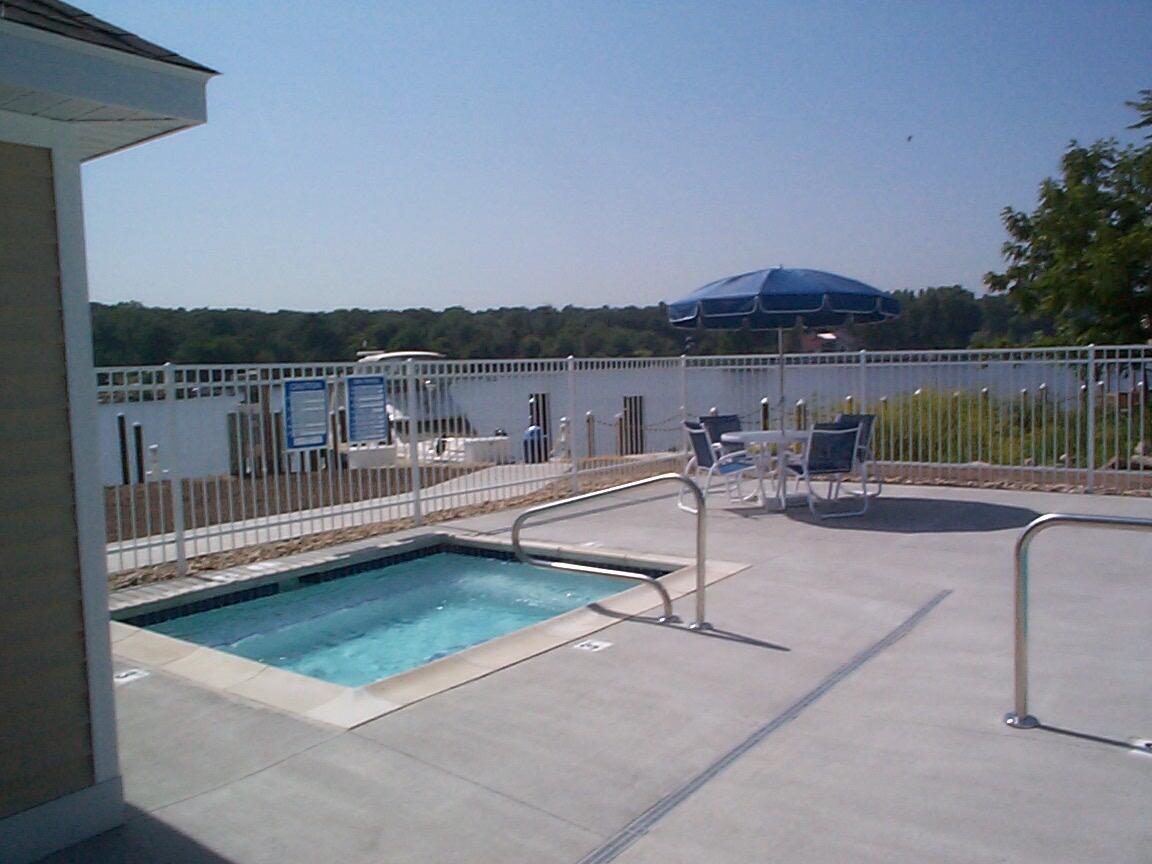 425 Island Pointe Drive, Saint Joseph, MI, 49085