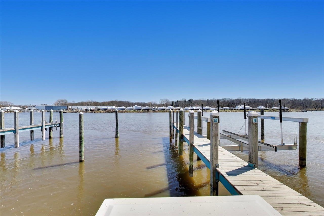 425 Island Pointe Drive, Saint Joseph, MI, 49085