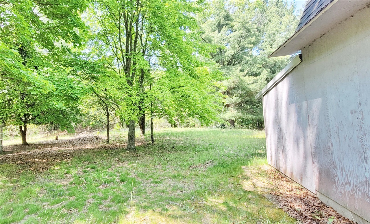 5350 E Crystal Lake Road, Holton, MI, 49425-8563