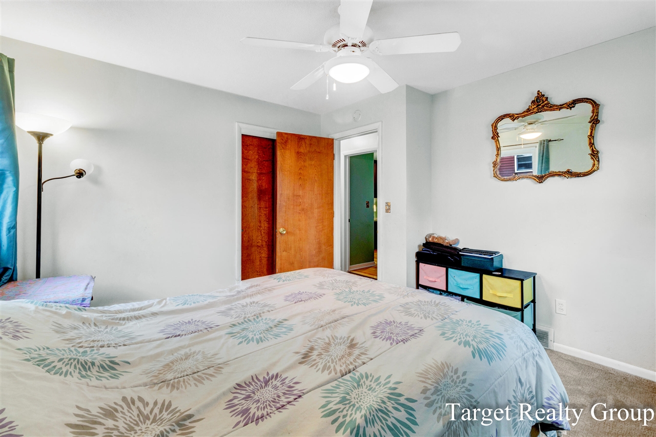 1660 Rose Parkway, Grand Rapids, MI, 49506-5247