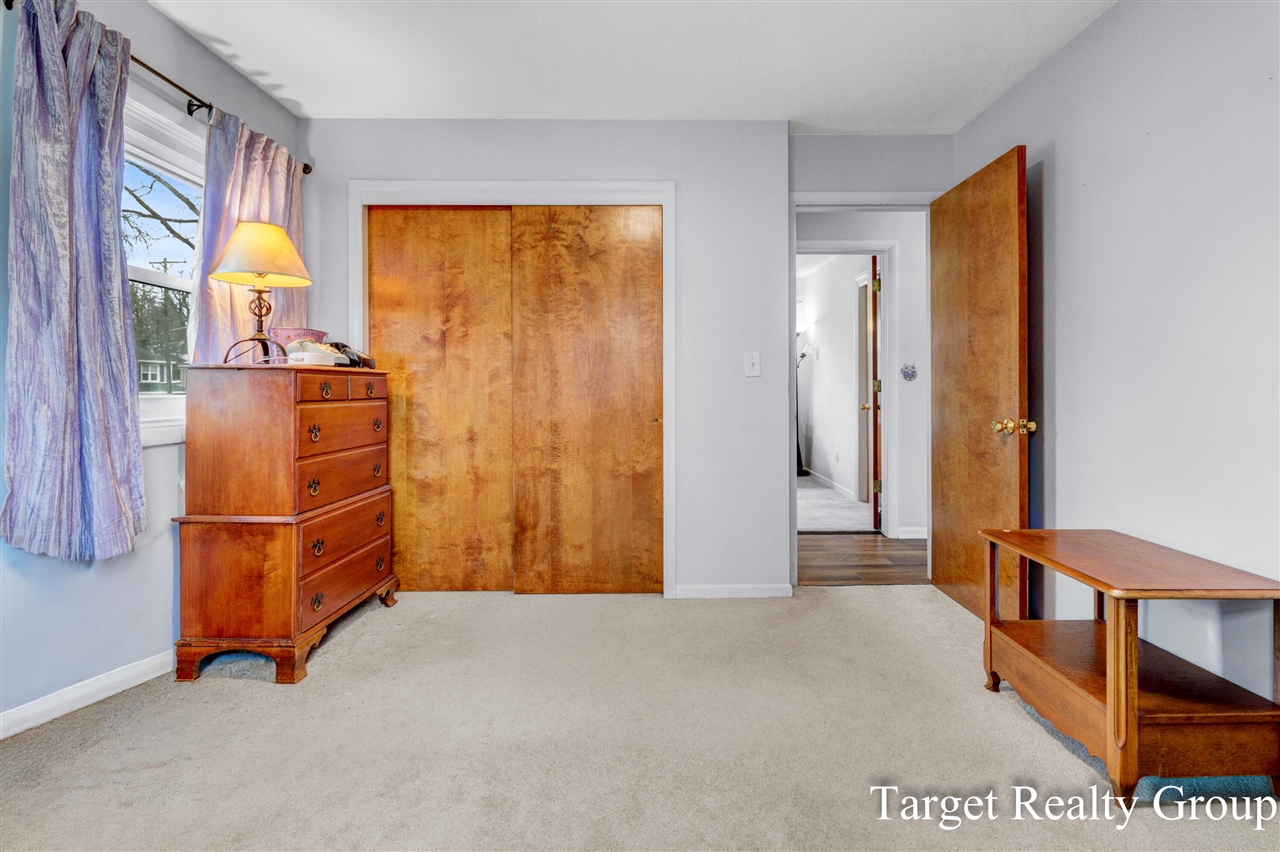 1660 Rose Parkway, Grand Rapids, MI, 49506-5247