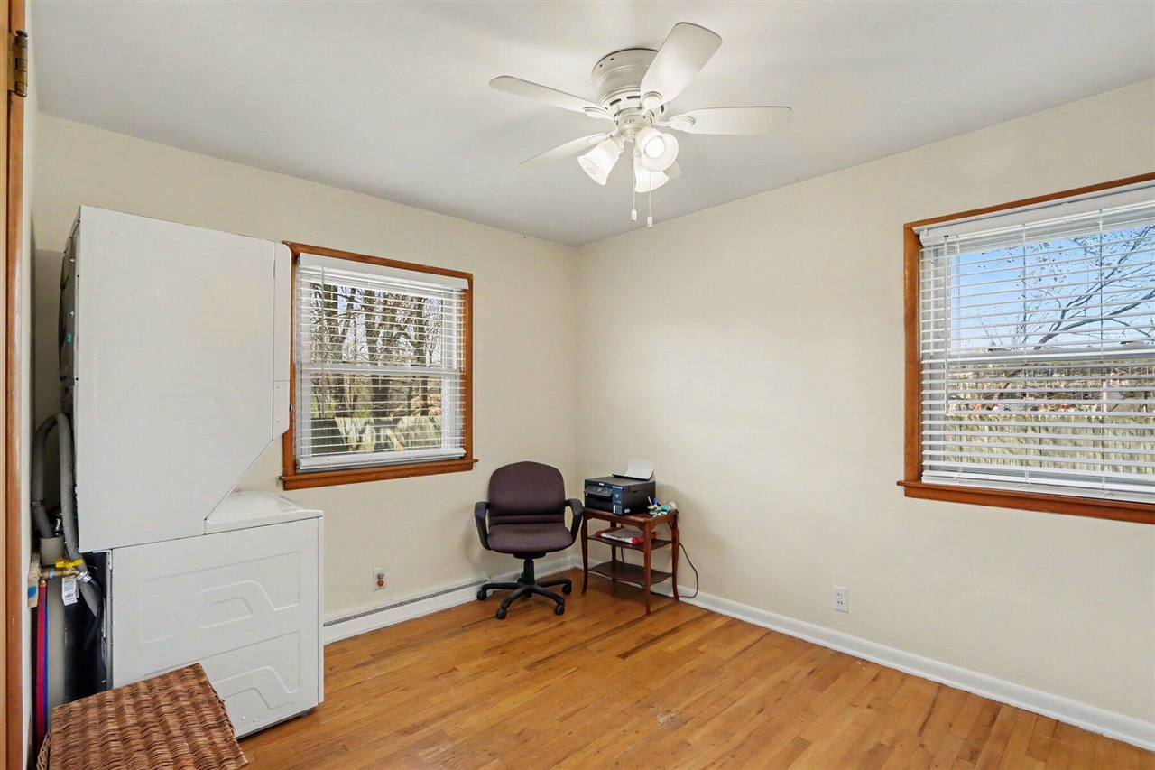 2610 Asbury Avenue, Kalamazoo, MI, 49048-1425