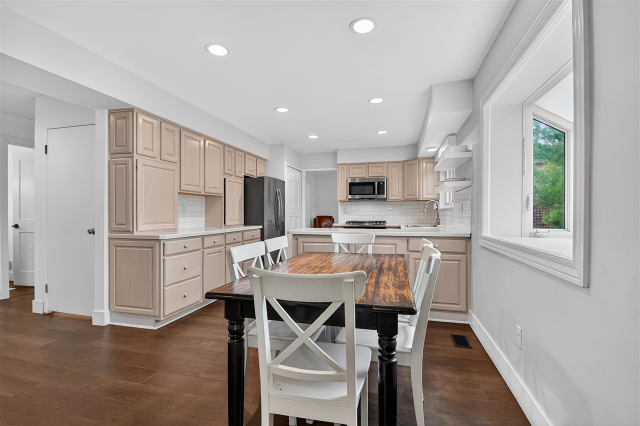 15895 Hickory Ridge Drive, Northville, MI, 48168