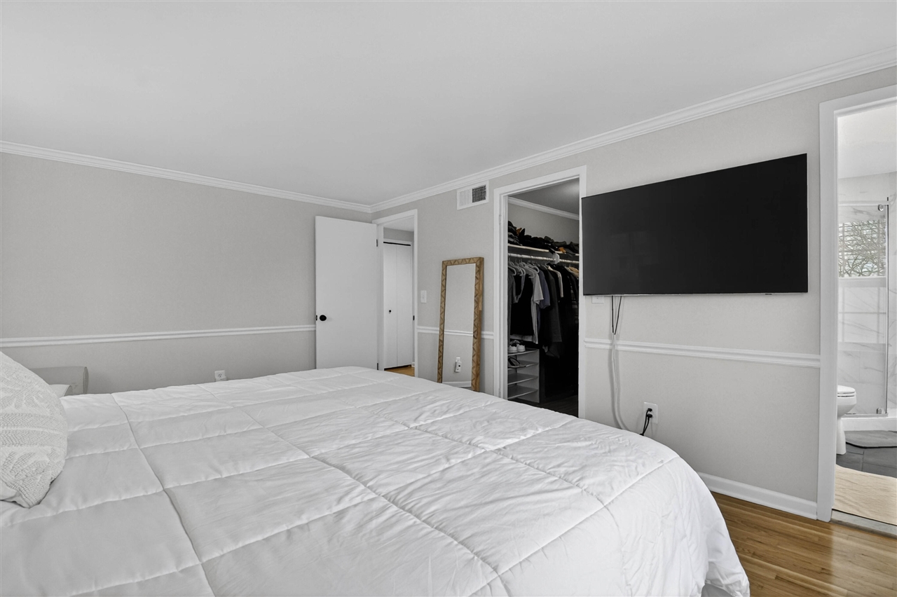 15895 Hickory Ridge Drive, Northville, MI, 48168