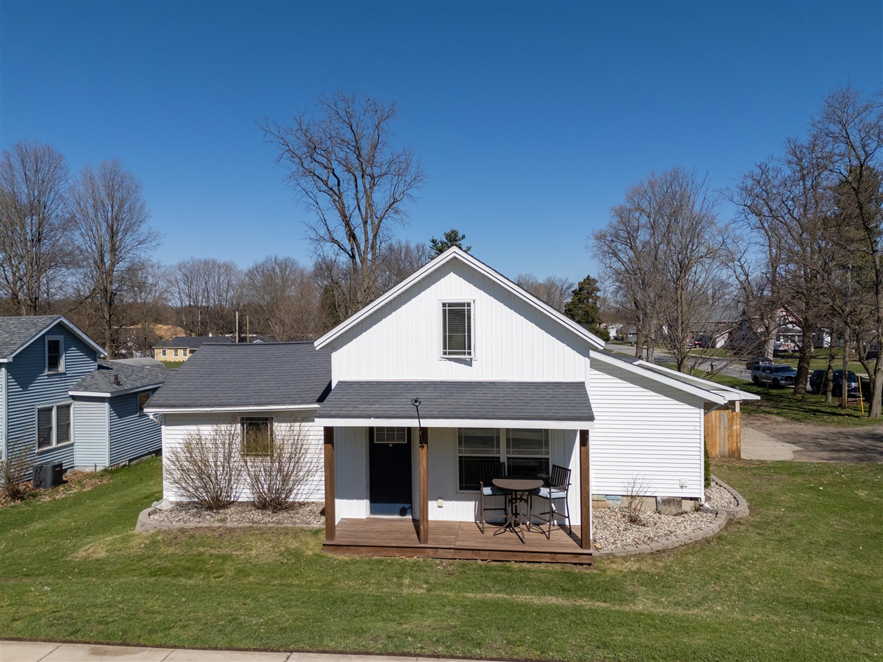 24340 Front Street, Mattawan, MI, 49071-9501
