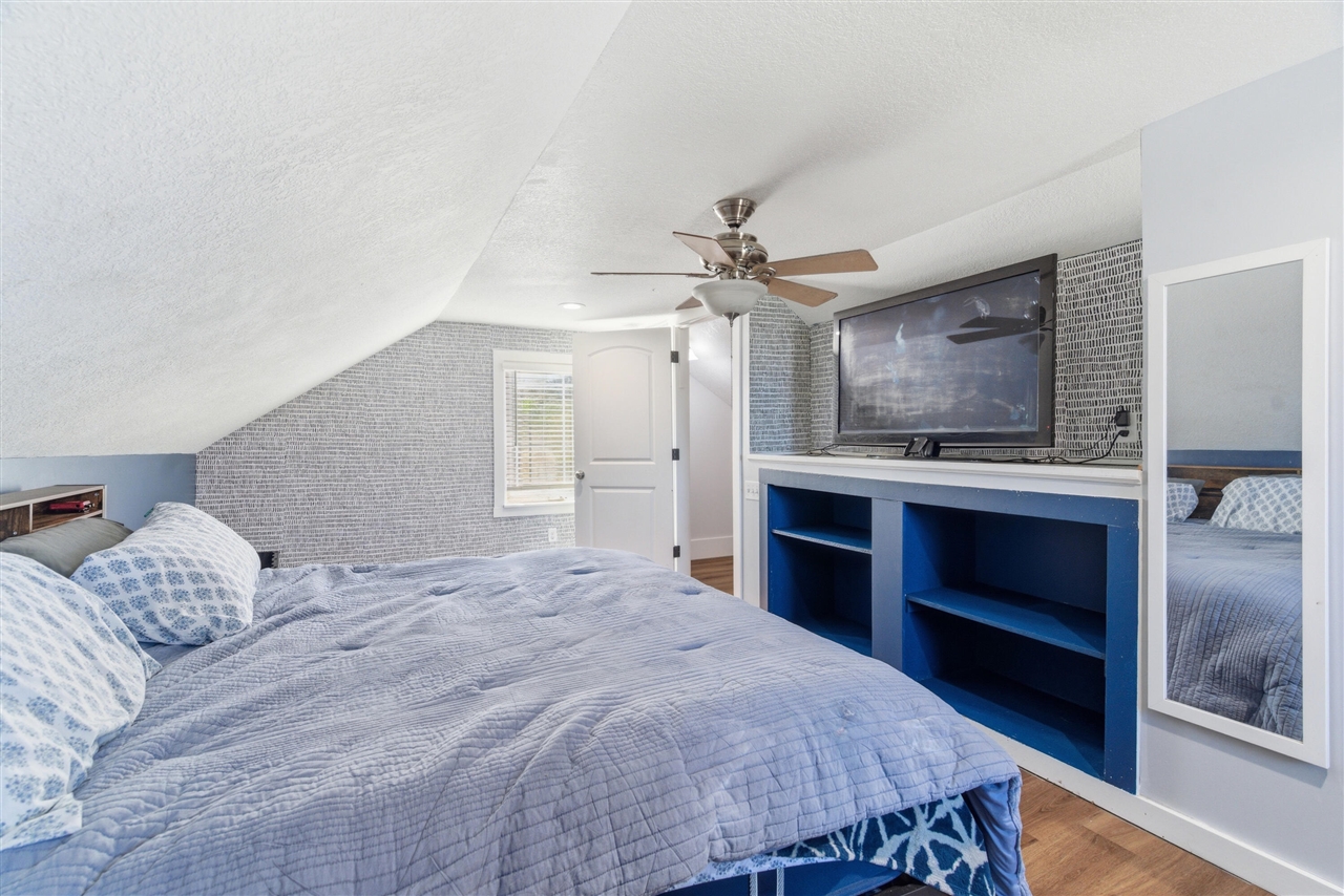 24340 Front Street, Mattawan, MI, 49071-9501