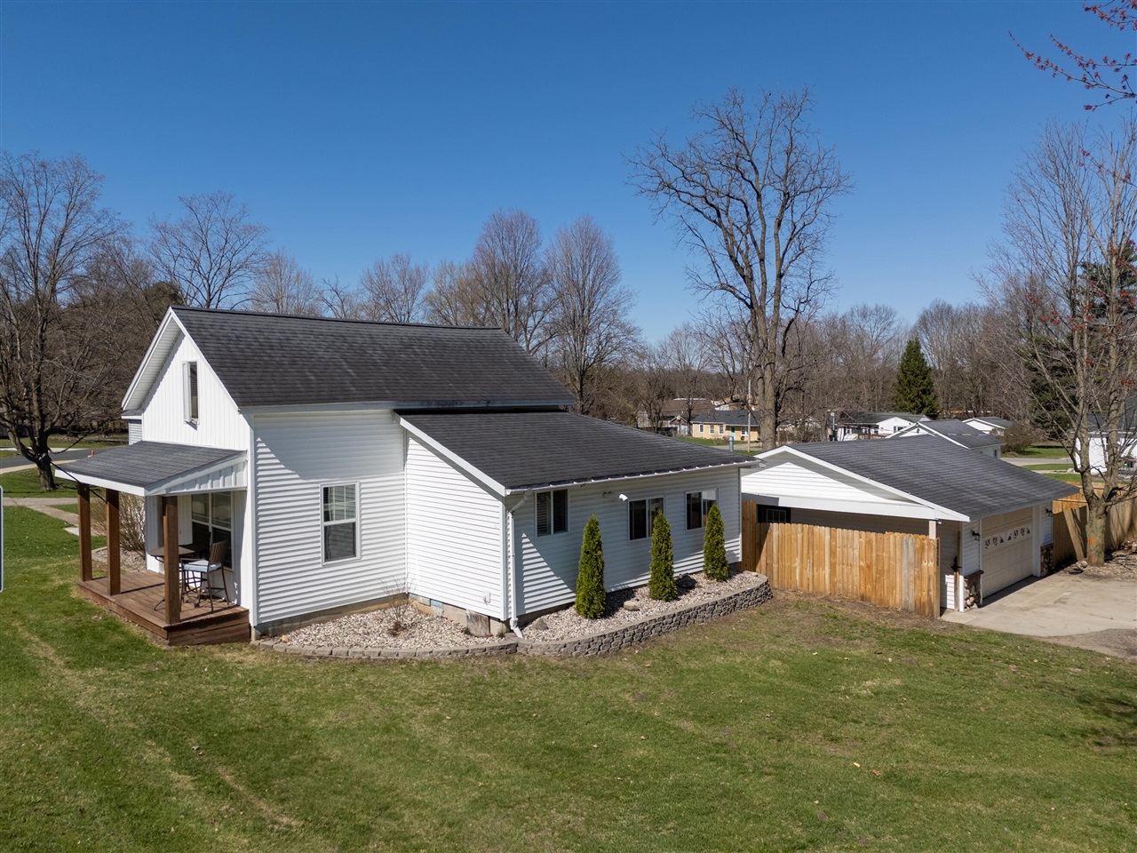 24340 Front Street, Mattawan, MI, 49071-9501