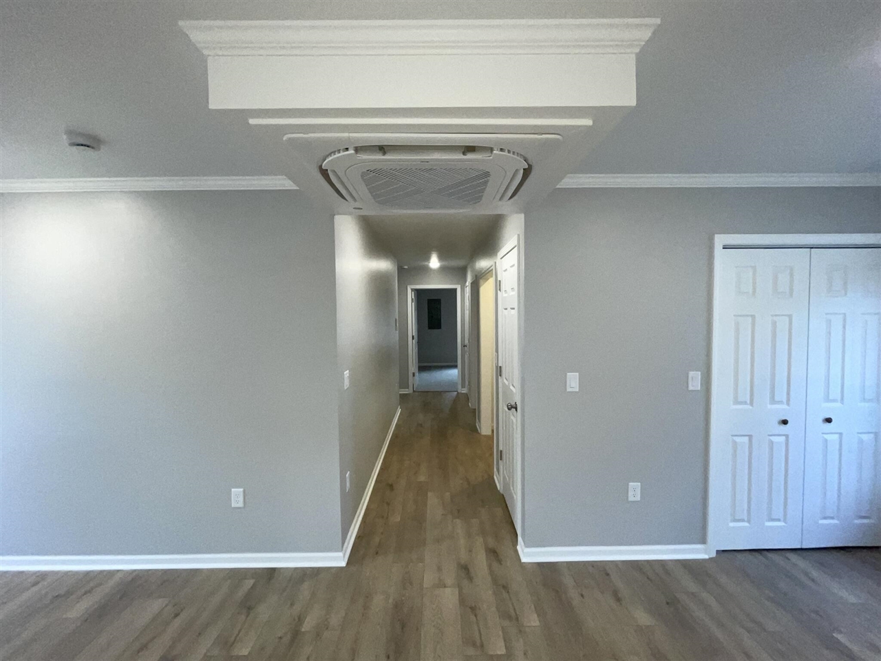 913 Pine Avenue, Alma, MI, 48801-1234