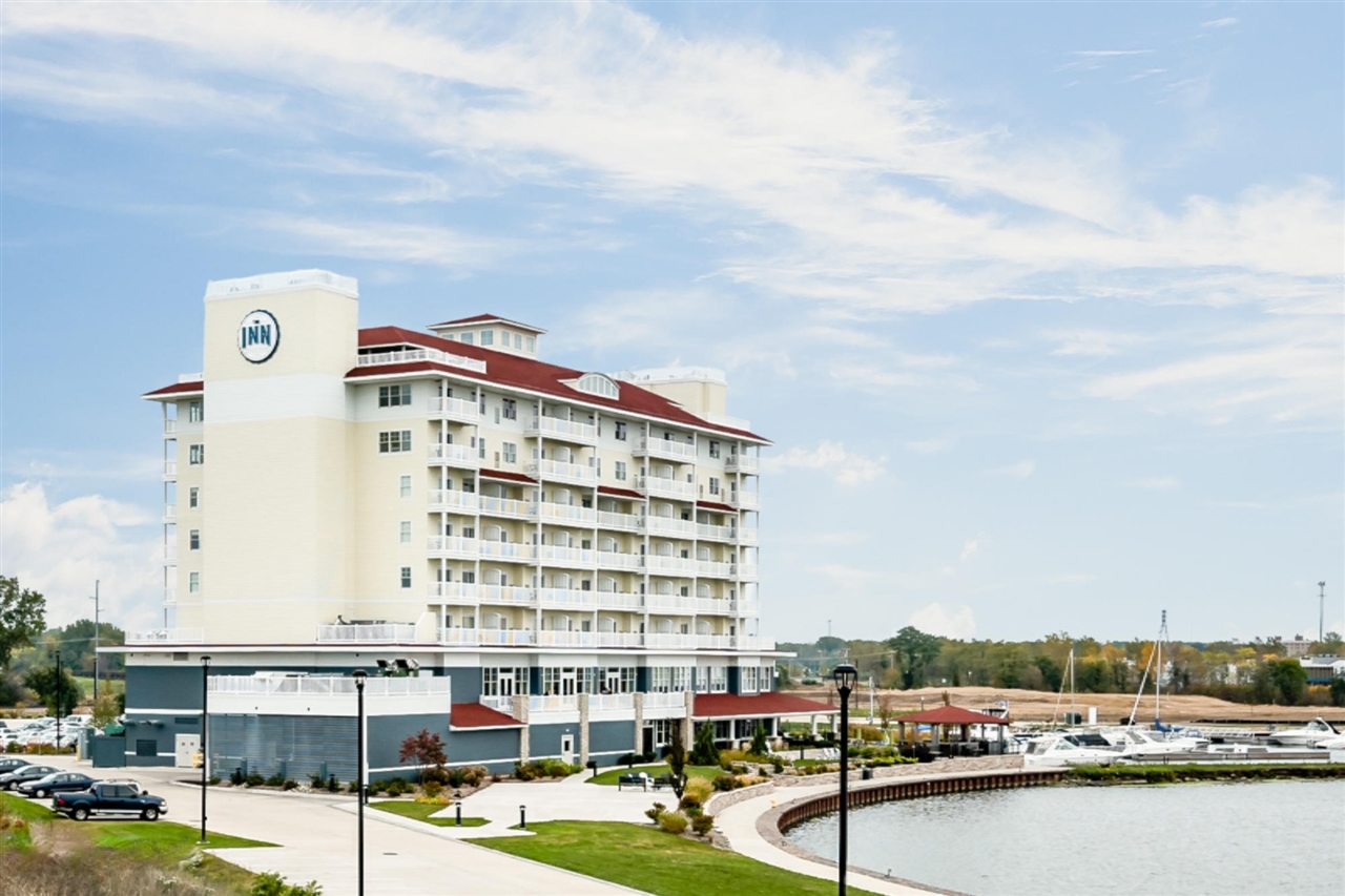 800 Whitwam Drive UNIT&nbsp;5 & 5A, Saint Joseph, MI, 49085