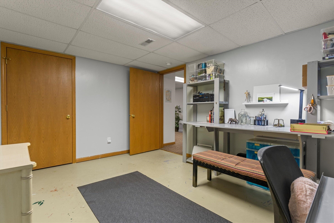68600 Christiana Lake Road, Edwardsburg, MI, 49112-8727