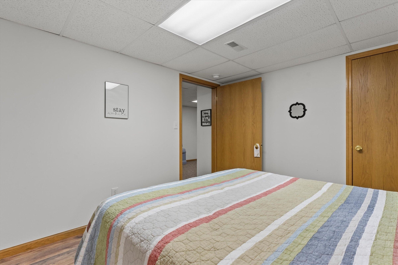 68600 Christiana Lake Road, Edwardsburg, MI, 49112-8727