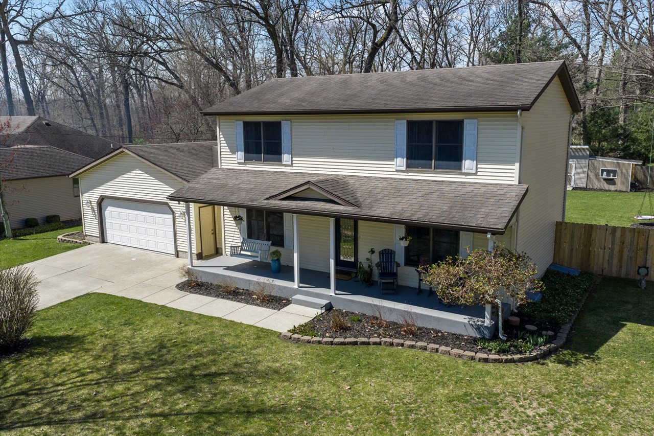 68600 Christiana Lake Road, Edwardsburg, MI, 49112-8727