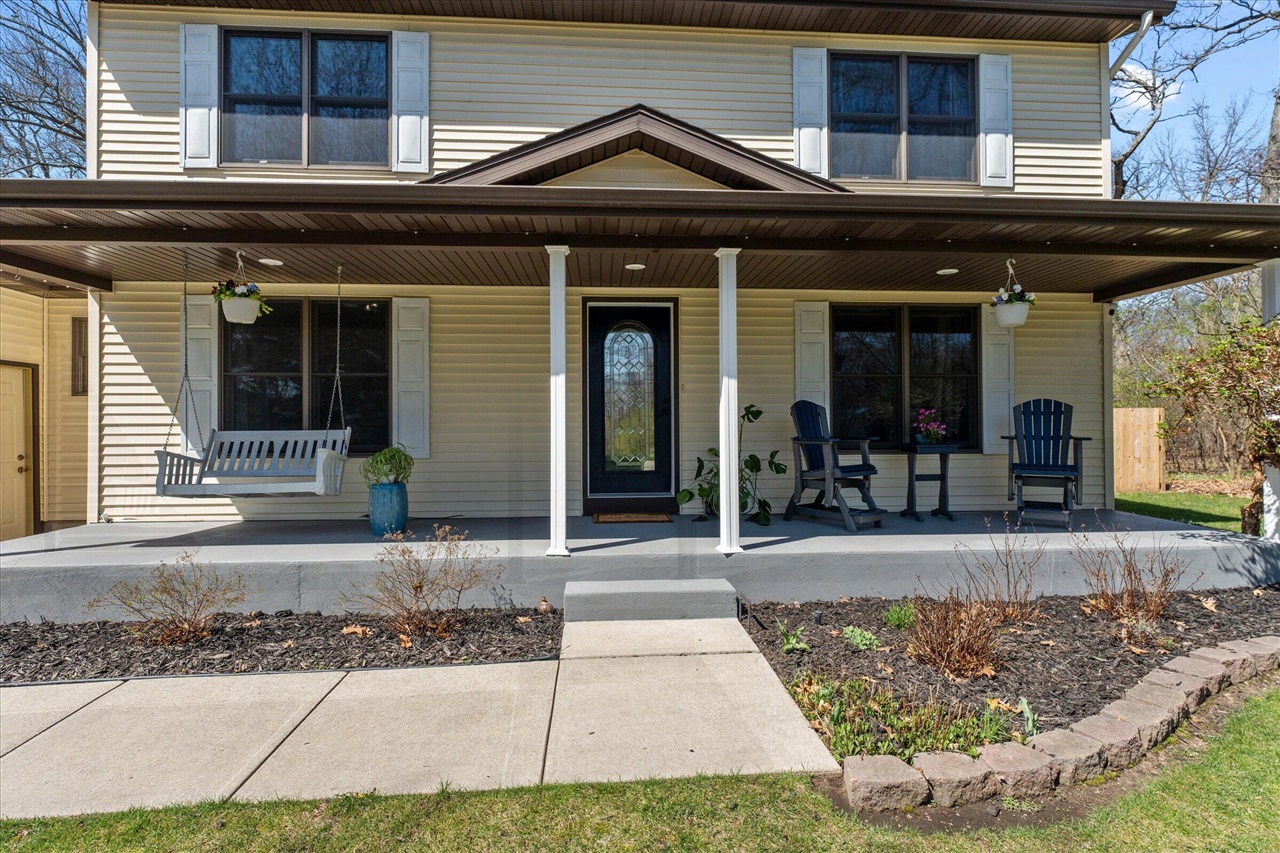 68600 Christiana Lake Road, Edwardsburg, MI, 49112-8727