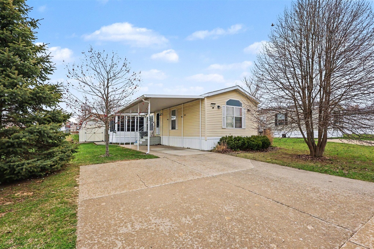 1st image of 2864 Dornick Dr, Hudsonville, MI 49426 | MLS# 70524627