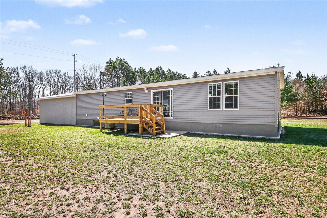 4287 North River Drive, Newaygo, MI, 49337