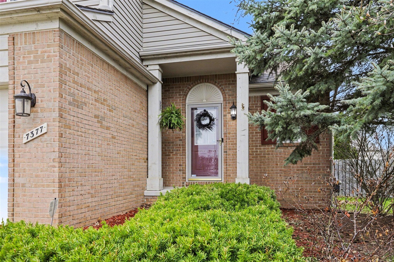 7377 Essex Drive, Ypsilanti, MI, 48197-3176