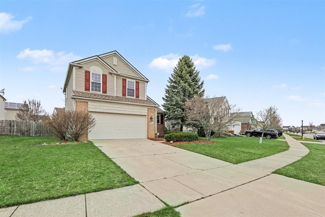 7377 Essex Drive, Ypsilanti, MI, 48197-3176