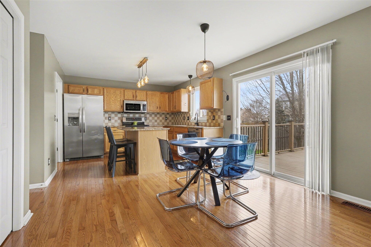 7377 Essex Drive, Ypsilanti, MI, 48197-3176