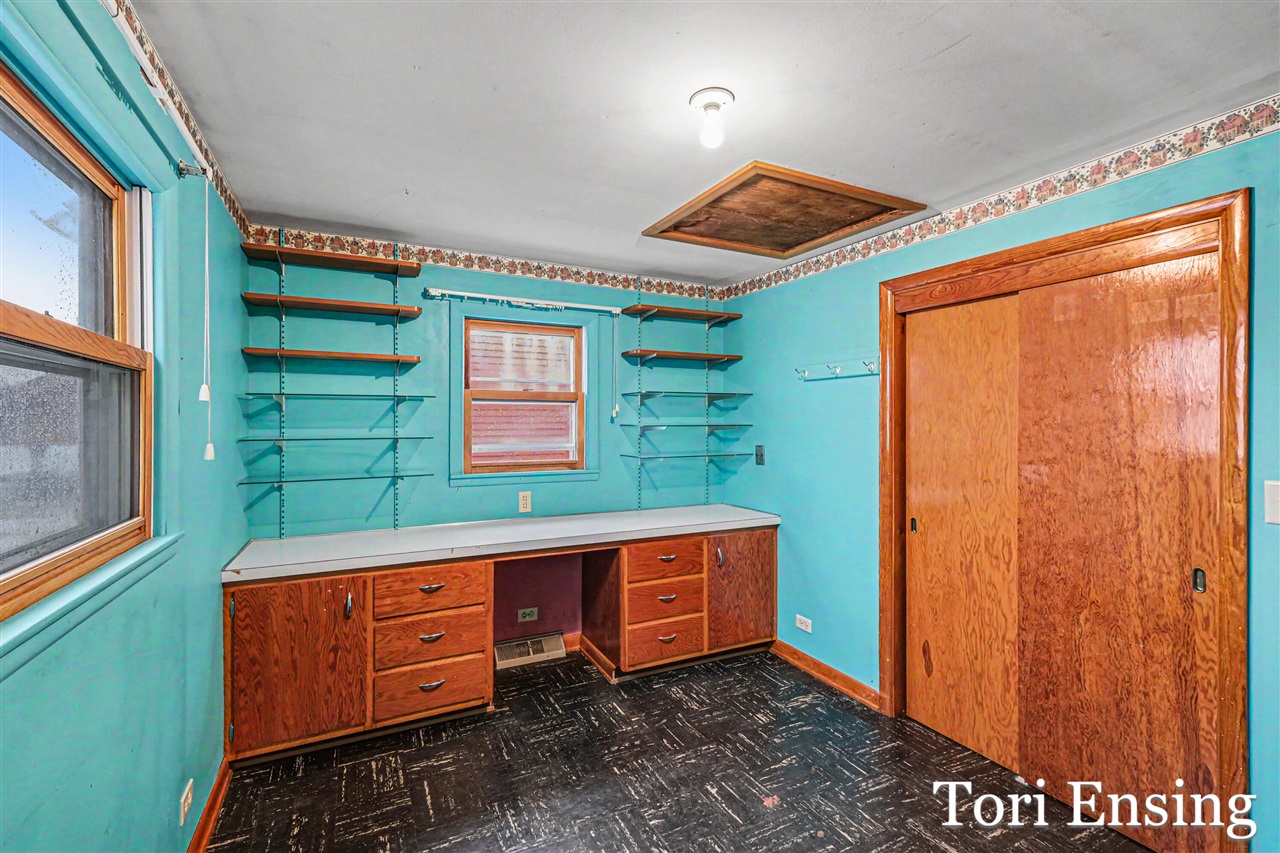 151 S Turk Lake Drive, Greenville, MI, 48838-9540