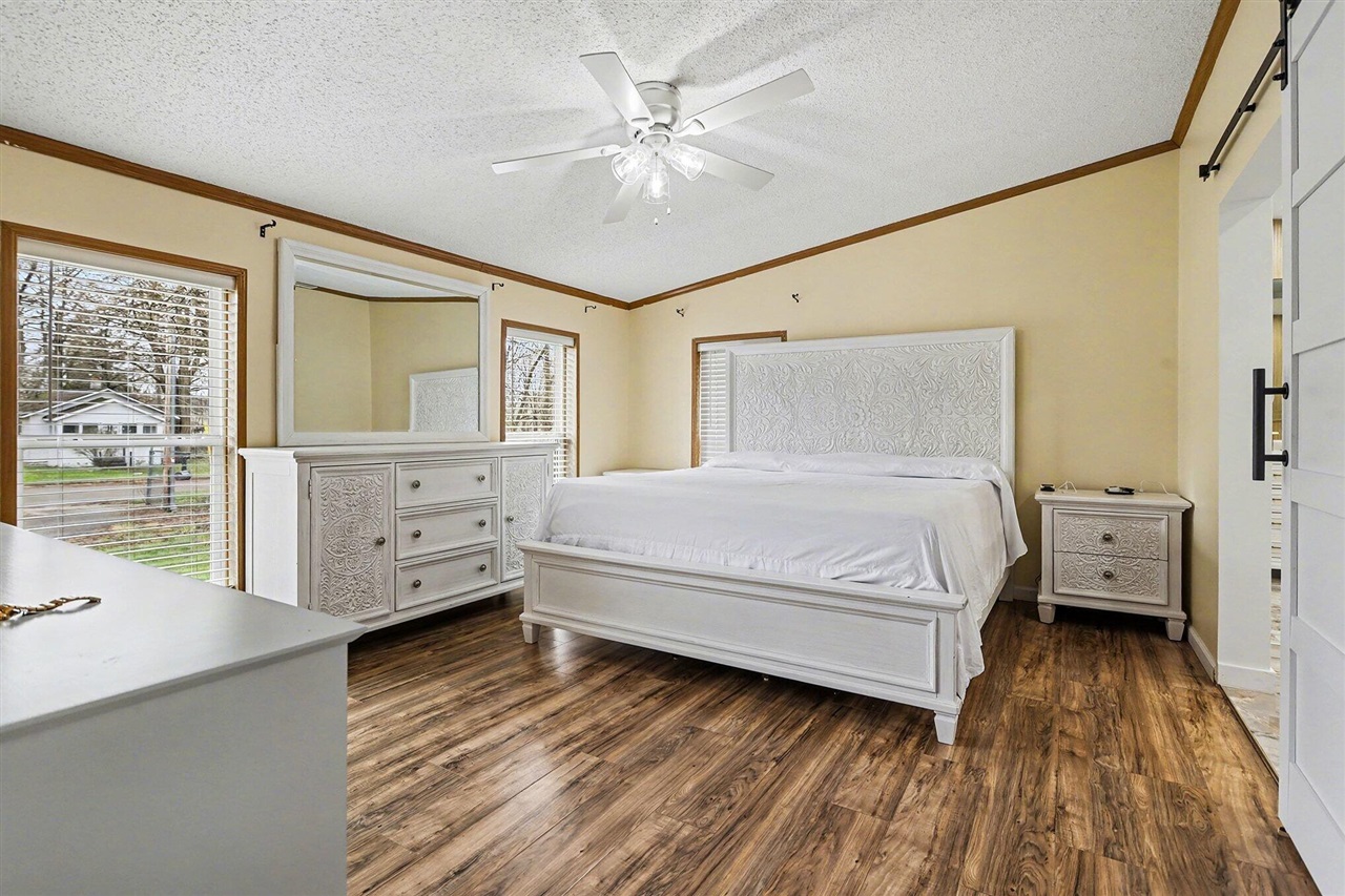 100 W Northside Drive, Battle Creek, MI, 49037-2422