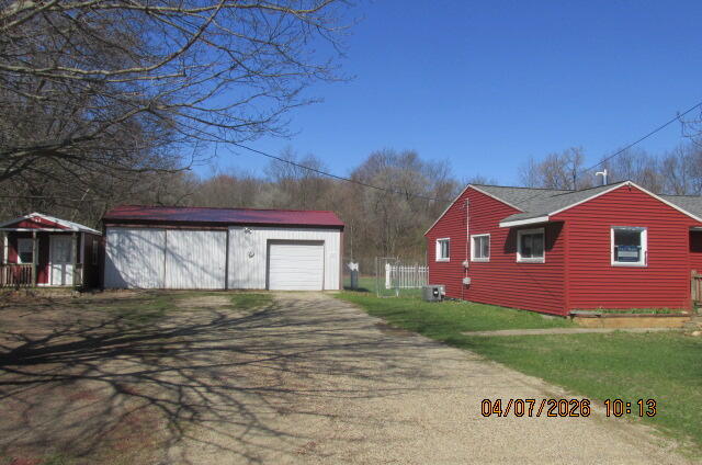 1161 102nd Avenue, Plainwell, MI, 49080-9730