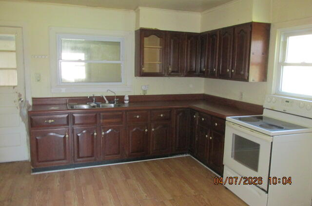 1161 102nd Avenue, Plainwell, MI, 49080-9730