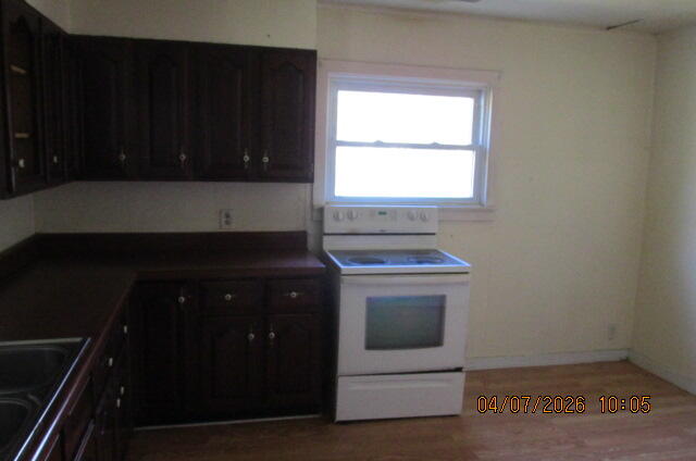 1161 102nd Avenue, Plainwell, MI, 49080-9730