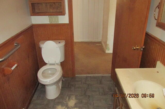 1161 102nd Avenue, Plainwell, MI, 49080-9730