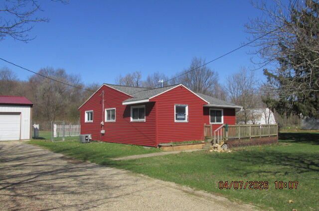 1161 102nd Avenue, Plainwell, MI, 49080-9730