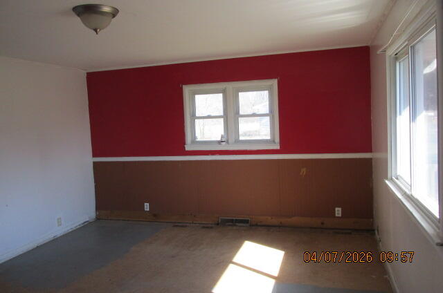 1161 102nd Avenue, Plainwell, MI, 49080-9730