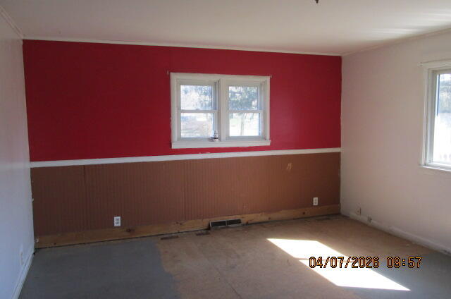 1161 102nd Avenue, Plainwell, MI, 49080-9730