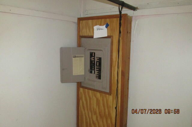 1161 102nd Avenue, Plainwell, MI, 49080-9730