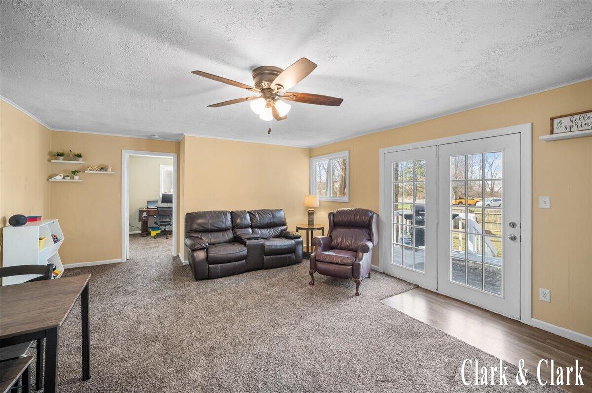 525 W Randall Street, Coopersville, MI, 49404-1368