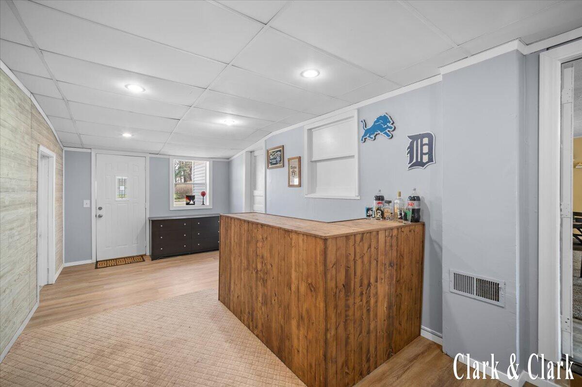 525 W Randall Street, Coopersville, MI, 49404-1368